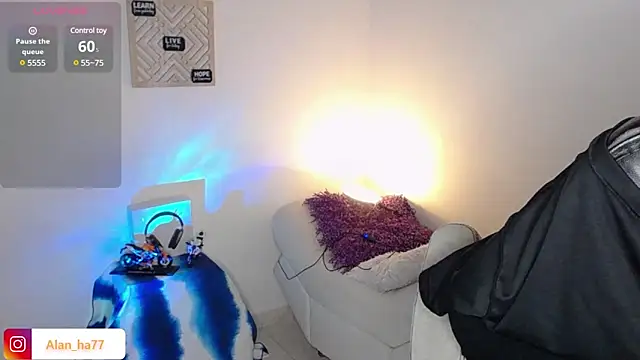 Snapshot of Alan_hadid1 chatting on 01/11/25, 01:59 Alan hadid1 online show from 01/11/25, 01:59