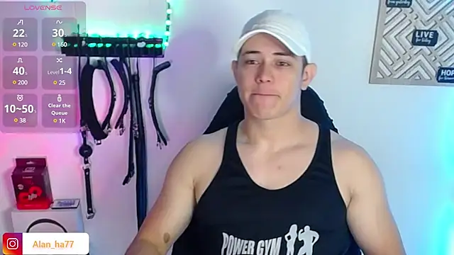 Snapshot of Alan_hadid1 chatting on 02/01/25, 02:56 Alan hadid1 online show from 02/01/25, 02:56