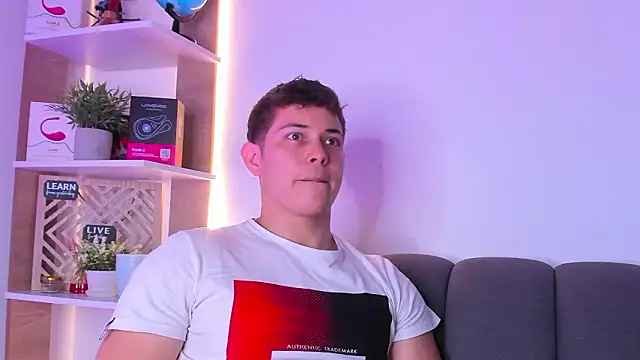 Alan hadid1 online show from 03/09/26, 08:35