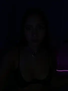 Tsuki-moon online show from 04/14/26, 12:11