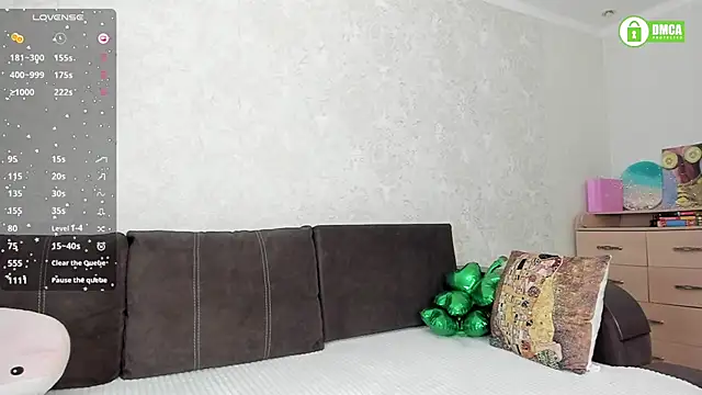 Snapshot of pretty_yong_cat chatting on 03/21/25, 05:23 pretty yong cat online show from 03/21/25, 05:23