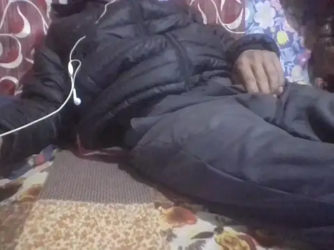 Snapshot of Bangingchick chatting on 01/18/26, 04:49 Bangingchick online show from 01/18/26, 04:49