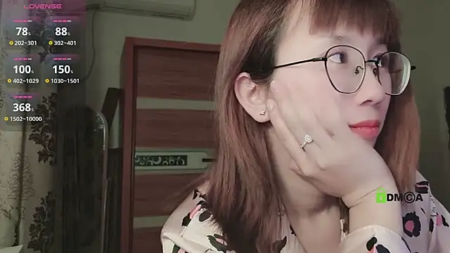 Lili 666 online show from 03/12/25, 06:00