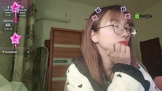 Lili 666 online show from 02/06/26, 07:50