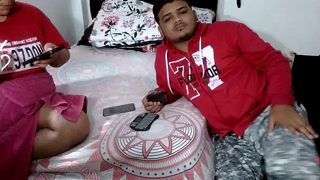 Snapshot of Boycuriousxxx chatting on 04/07/26, 10:26 Boycuriousxxx online show from 04/07/26, 10:26