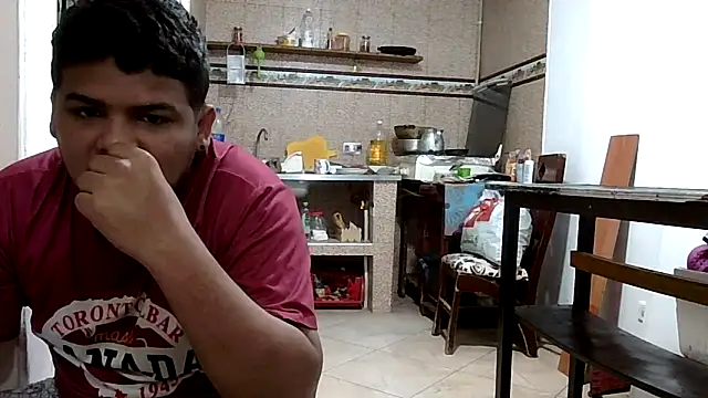 Snapshot of Boycuriousxxx chatting on 04/10/26, 01:05 Boycuriousxxx online show from 04/10/26, 01:05