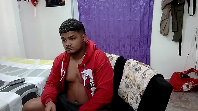 Snapshot of Boycuriousxxx chatting on 04/15/26, 10:55 Boycuriousxxx online show from 04/15/26, 10:55