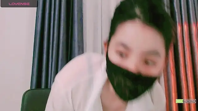 Na baby online show from 10/28/25, 04:42