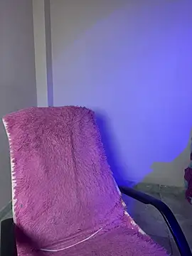 saray gomez22 online show from 04/13/26, 03:45