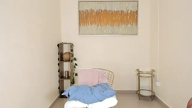 Snapshot of Charlothe_capell chatting on 02/25/26, 08:07 Charlothe capell online show from 02/25/26, 08:07