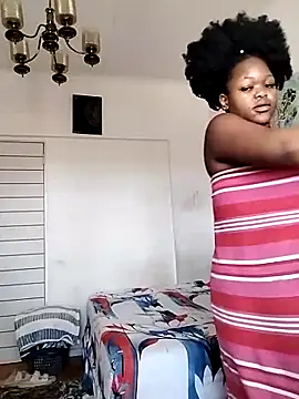 Sexymamibo online show from 04/18/26, 11:03