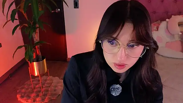 eimy22 online show from 01/24/25, 11:02