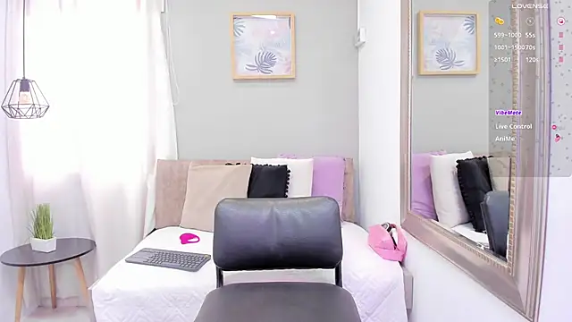 Miranda doll  online show from 05/20/26, 12:11