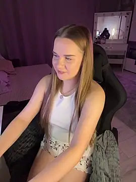 Lexi noah online show from 10/02/25, 09:22