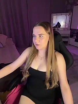 Lexi noah online show from 10/05/25, 09:34