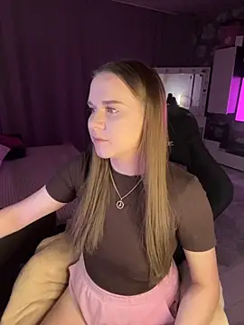 Lexi noah online show from 11/18/25, 09:30