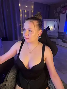 Lexi noah online show from 12/13/25, 09:20