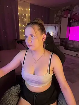 Lexi noah online show from 12/21/25, 09:11