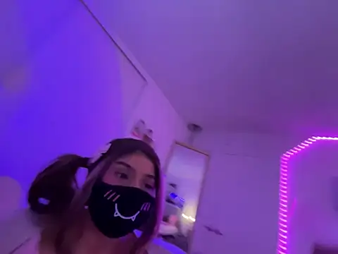 Snapshot of Onlypawzz chatting on 03/03/26, 07:36 Onlypawzz online show from 03/03/26, 07:36