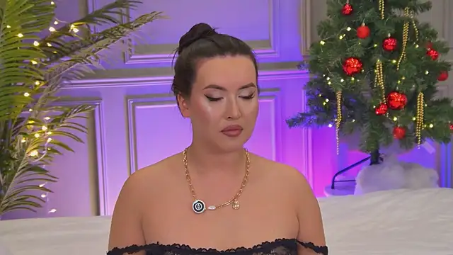 TrishaWinslet online show from 12/19/25, 06:09