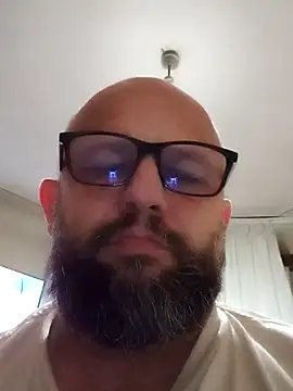 AlexandruCsaba online show from 12/05/24, 08:22