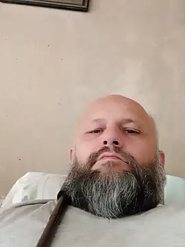 Snapshot of AlexandruCsaba chatting on 05/06/26, 08:52 AlexandruCsaba online show from 05/06/26, 08:52
