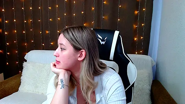 Snapshot of JessRosen chatting on 01/16/25, 10:32 JessRosen online show from 01/16/25, 10:32