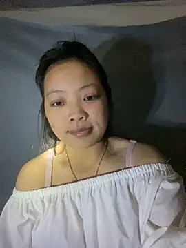 Snapshot of chaomay796xo chatting on 12/14/24, 04:12 chaomay796xo online show from 12/14/24, 04:12