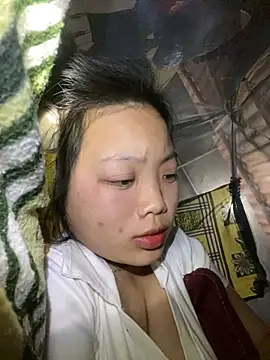 Snapshot of chaomay796xo chatting on 12/25/24, 05:48 chaomay796xo online show from 12/25/24, 05:48