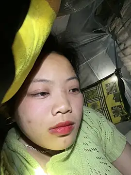 Snapshot of chaomay796xo chatting on 02/21/25, 01:22 chaomay796xo online show from 02/21/25, 01:22