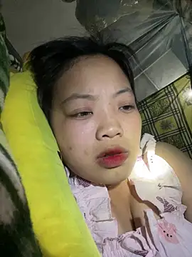 Snapshot of chaomay796xo chatting on 03/18/25, 02:15 chaomay796xo online show from 03/18/25, 02:15