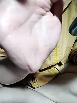 ngoclothingoc9en online show from 03/12/25, 12:26