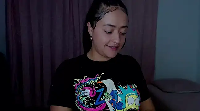 jjulietha95 online show from 02/21/25, 05:56