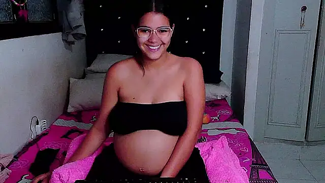 Snapshot of Victoriacarmo chatting on 03/14/25, 11:22 Victoriacarmo online show from 03/14/25, 11:22