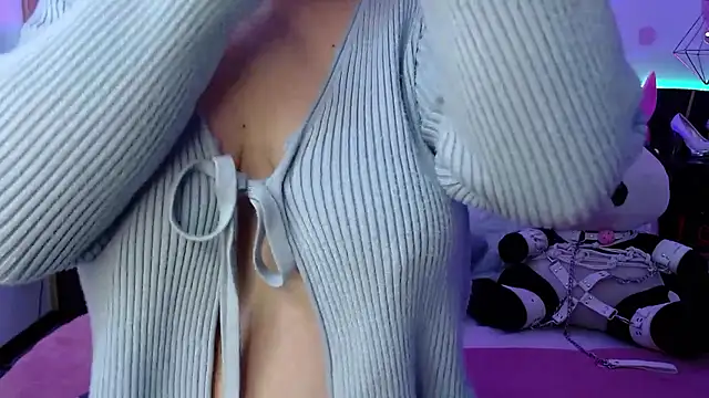 Snapshot of DanniAbbey chatting on 01/17/26, 11:59 DanniAbbey online show from 01/17/26, 11:59