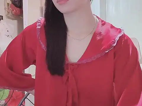 LinhChi 9x online show from 10/22/25, 01:22