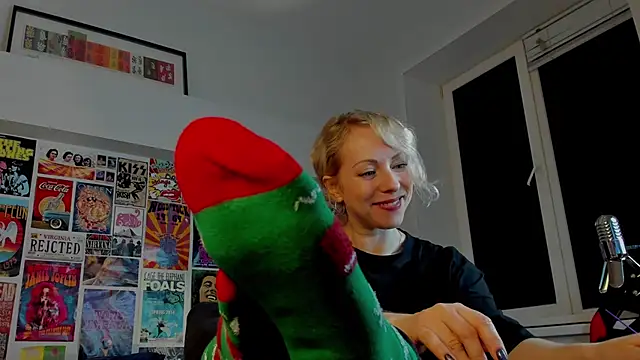 LylithSkye online show from 01/04/25, 11:54