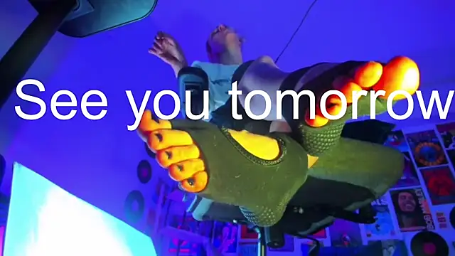 LylithSkye online show from 03/16/25, 08:21