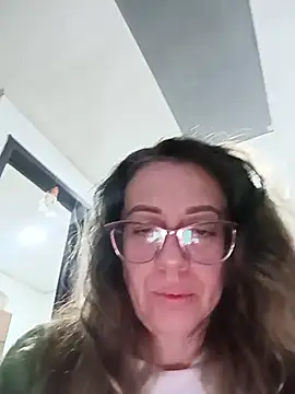 Snapshot of miss_hanna07 chatting on 06/26/26, 01:54 miss hanna07 online show from 06/26/26, 01:54