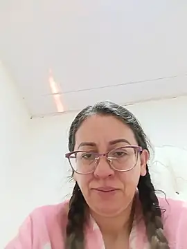 Snapshot of miss_hanna07 chatting on 07/11/26, 01:25 miss hanna07 online show from 07/11/26, 01:25