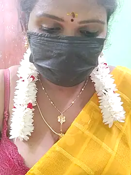 malliga98 online show from 10/17/25, 09:17