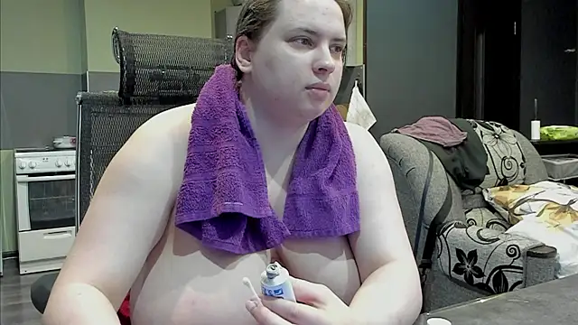 Snapshot of 1lindsey1 chatting on 03/04/25, 06:18 1lindsey1 online show from 03/04/25, 06:18