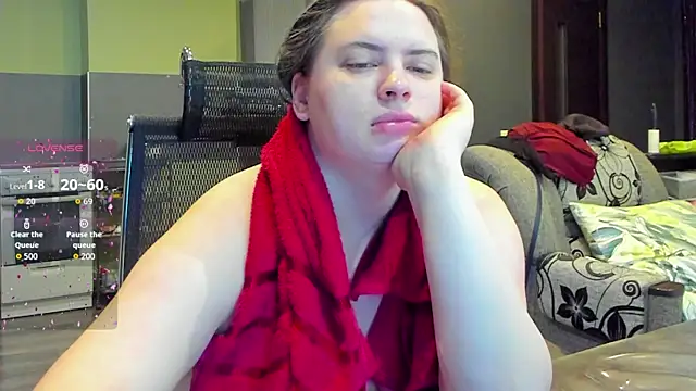 Snapshot of 1lindsey1 chatting on 11/11/25, 10:04 1lindsey1 online show from 11/11/25, 10:04