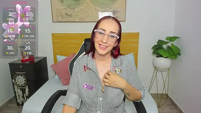 jadde13  online show from 02/07/25, 07:17