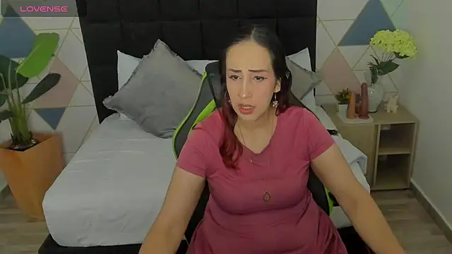 jadde13  online show from 11/04/25, 09:03