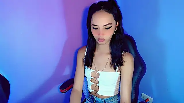 Babyenderlyn online show from 03/04/25, 09:00