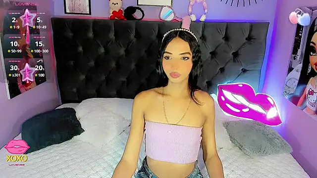 Babyenderlyn online show from 03/17/25, 09:02