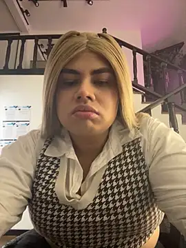 Tom Silver   online show from 11/16/25, 04:07