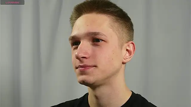 dustyn fox online show from 01/04/25, 02:56