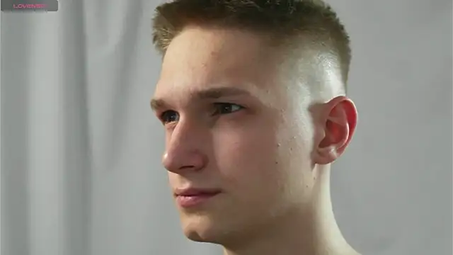 dustyn fox online show from 01/10/25, 02:02